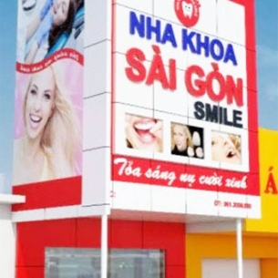 Bảng alu chữ mica