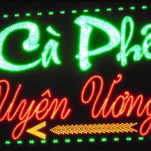 In bảng quảng cáo đèn led