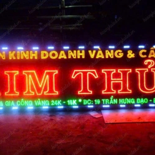 Bảng led giá rẻ